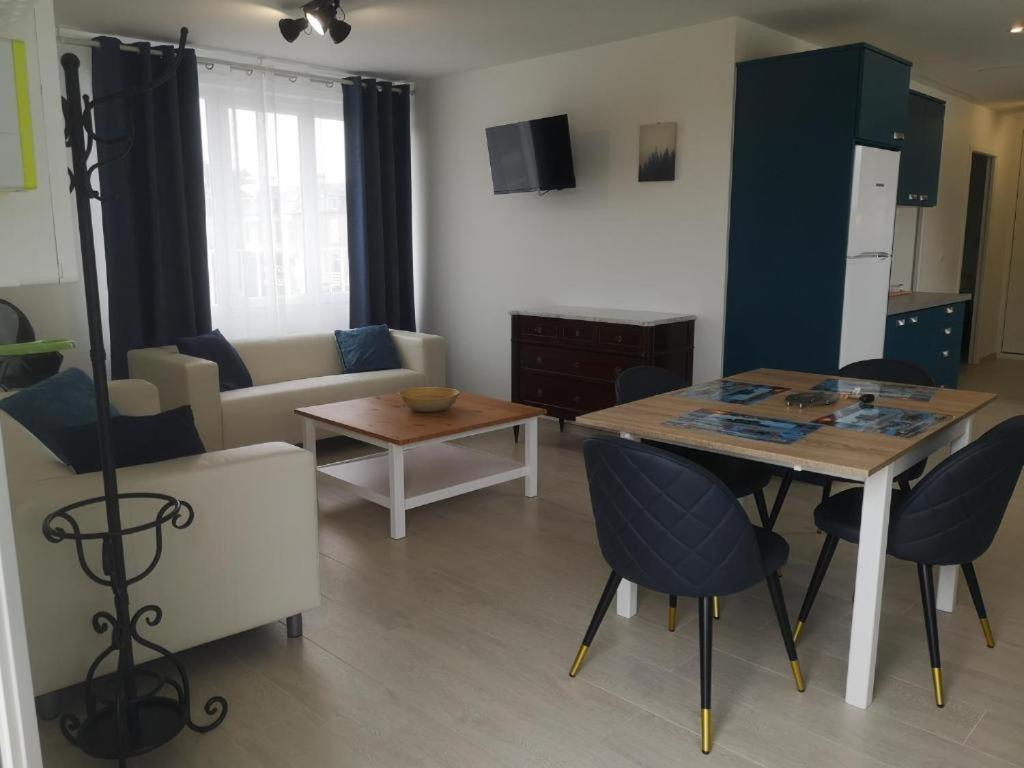 Place Alexandre Stanier Apt N 7 Avec Terrasse Asnelles Exterior foto